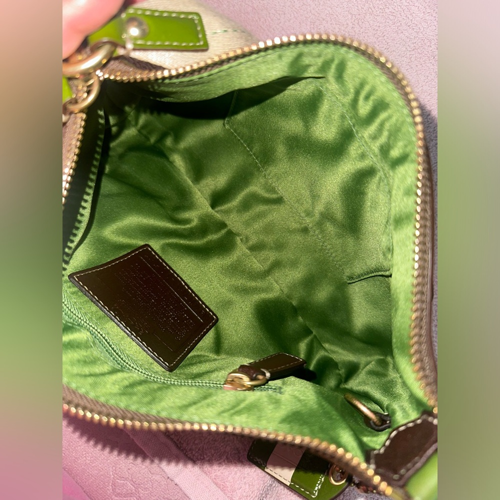 Coach Signature Canvas Shoulder Bag with Green Trim - Picture 5 of 5